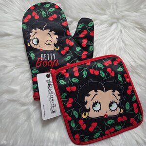 Betty Boop Potholder & Oven Mitt Set
